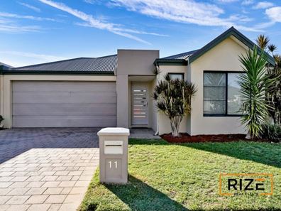 11 Lyssos Way, Tapping WA 6065