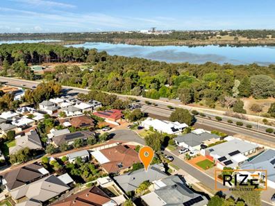11 Lyssos Way, Tapping WA 6065