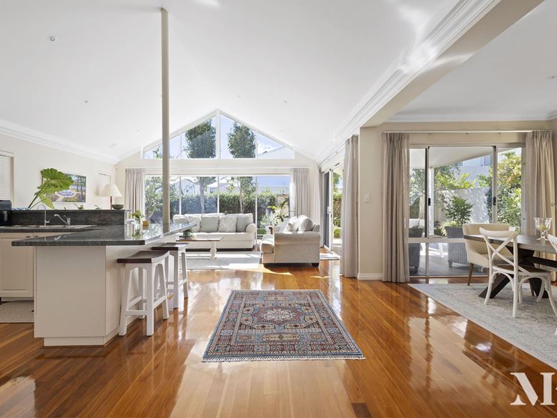 6 Chipperfield Court, Mosman Park WA 6012