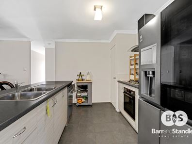 3 Flowerdale Court, Millbridge WA 6232
