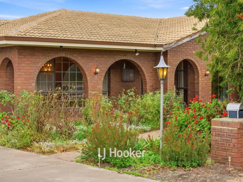 18 Archer Street, Collie WA 6225