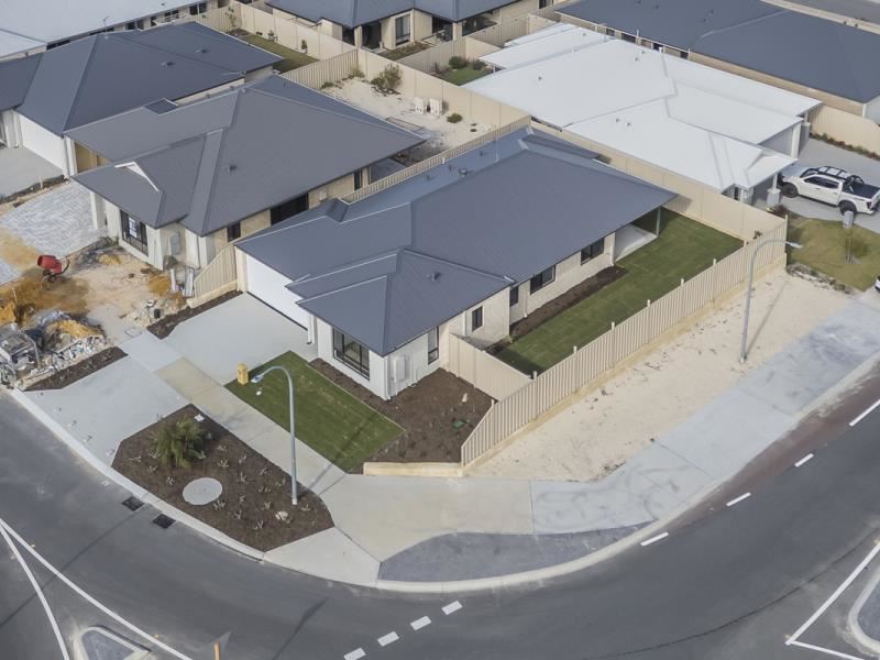 29 Lunarossa Drive, Two Rocks WA 6037