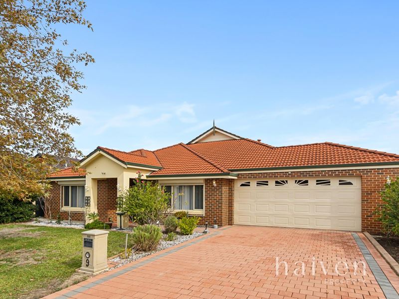 9 Satine Turn, Aveley
