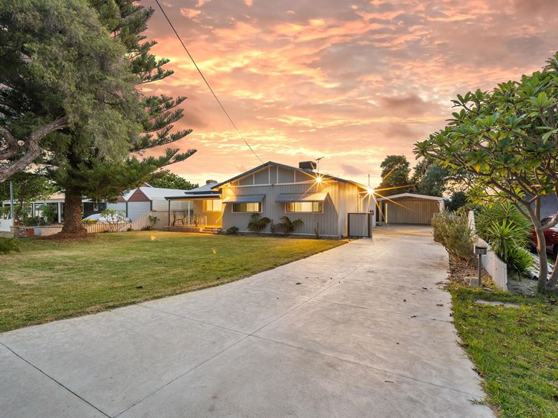 32 Fawdon Street, Safety Bay WA 6169