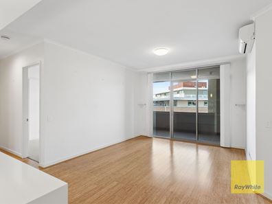18/1 Silas Street, East Fremantle WA 6158