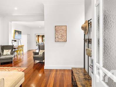 40 Windsor Road, East Fremantle WA 6158