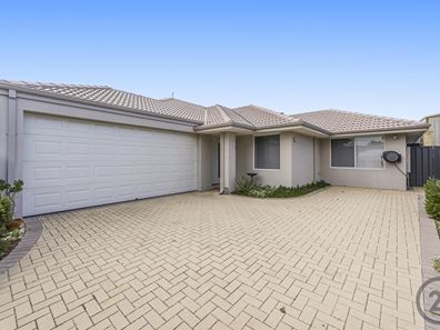 49B Shayne Street, Halls Head WA 6210