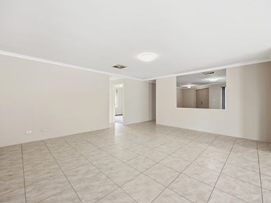 38 Ponderosa Loop, Canning Vale WA 6155