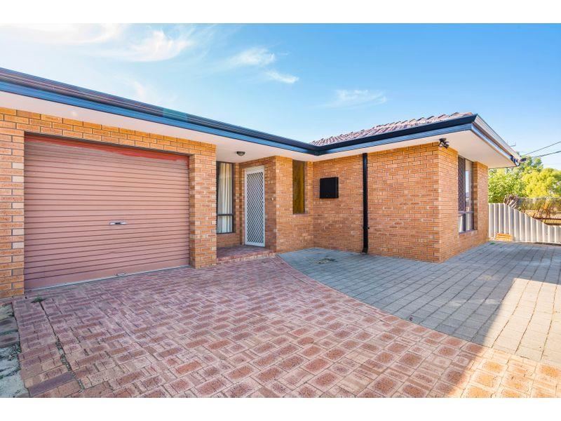 686b Karrinyup Road, Stirling WA 6021