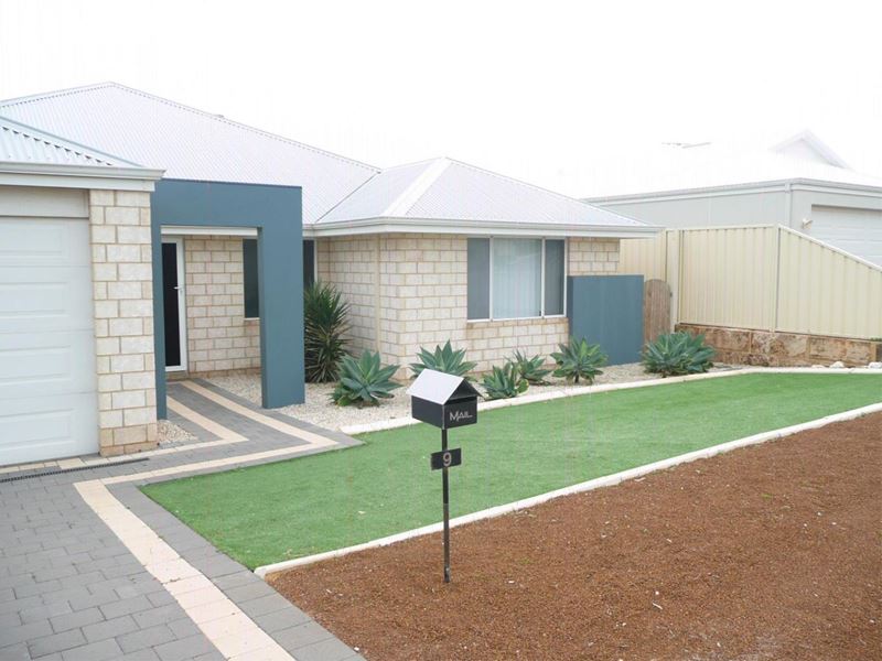 9 Viewpoint Mews, Drummond Cove