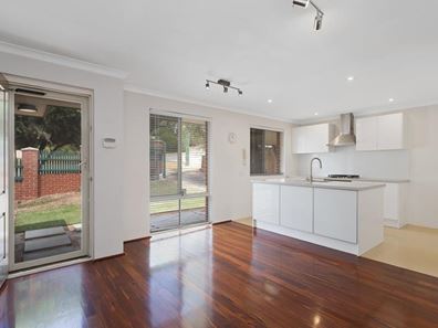 1/18 Hubert Road, Maylands WA 6051