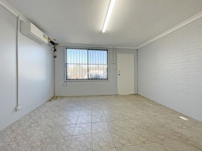 1/173 Camboon Road, Malaga WA 6090