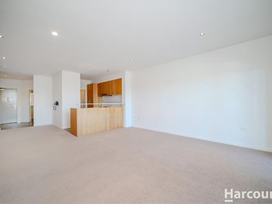 46/10 Roebuck Drive, Salter Point WA 6152