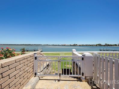 4/11 Leslie Street, Dudley Park WA 6210