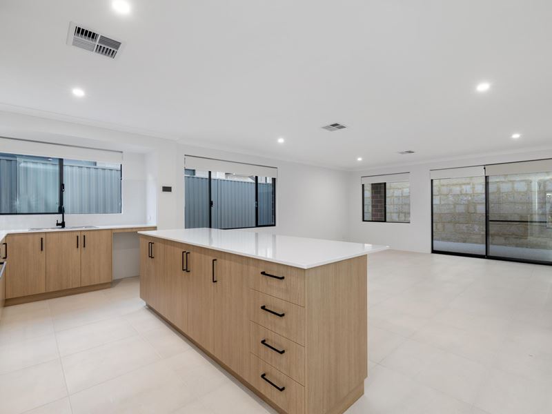 9 Kew Street, Wellard WA 6170