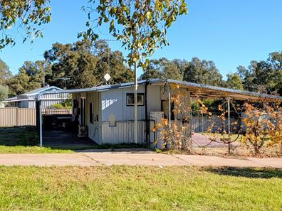 7 Edwards Street, Gingin WA 6503