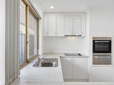 135 Newborough Street, Scarborough WA 6019