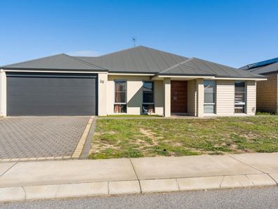 38 Diamond Gardens, Wellard WA 6170