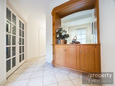 230 Lakeside Drive, Joondalup WA 6027