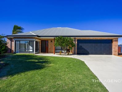 10 Nautical Lookout, Glenfield WA 6532