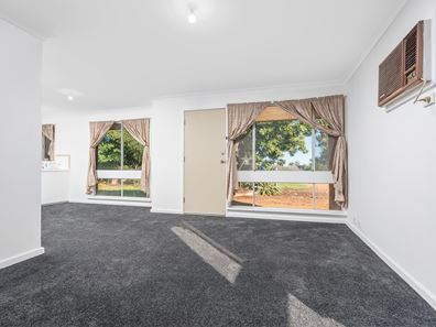 12 Beattie Road, Waggrakine WA 6530