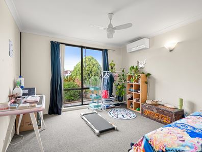 25A Goongarrie Drive, Waikiki WA 6169