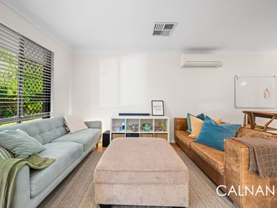 23 Collinson Way, Leeming WA 6149
