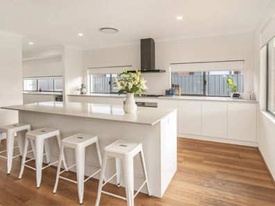 15 Arum Grove, Yalyalup WA 6280