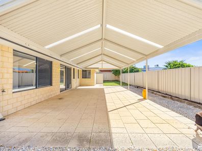 32A Ward Crescent, Kelmscott WA 6111