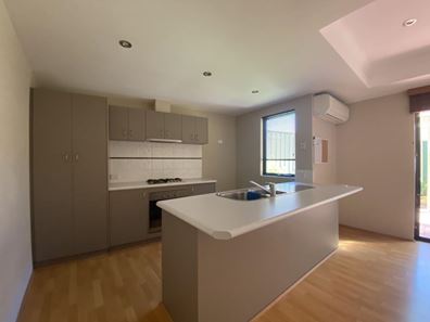 3/26 McGlinn Way, Cloverdale WA 6105