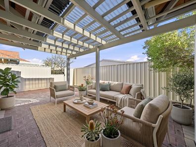 21/108 Fern Road, Wilson WA 6107