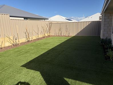 25 Marriott Street, Yanchep WA 6035