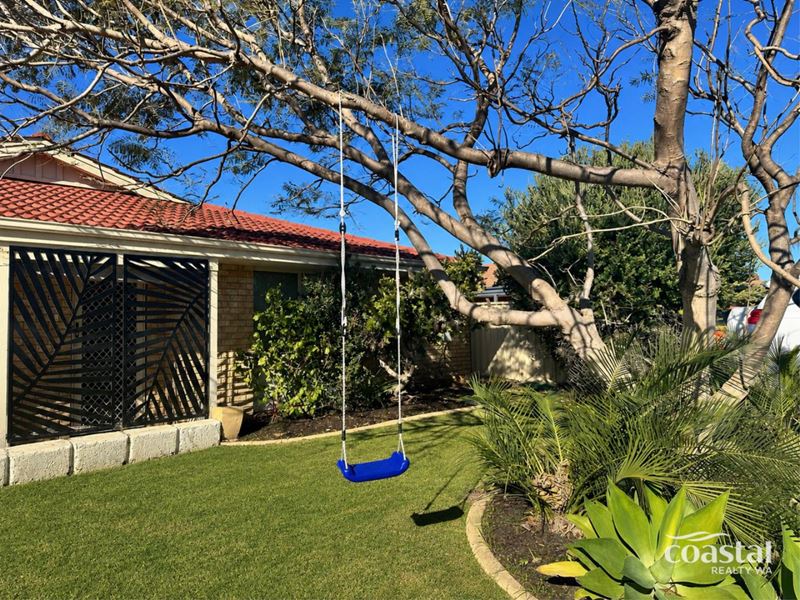 11 Basslett Place, Warnbro WA 6169