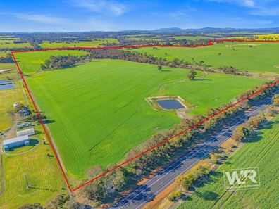 Sunnyside, 29 De Pledge Road, Kendenup WA 6323