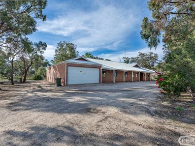 361 Lakes Road, Parklands WA 6180