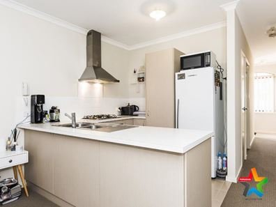 74/45 Elvire Street, Viveash WA 6056