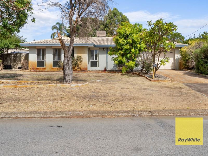 21 Redtingle Road, Camillo WA 6111
