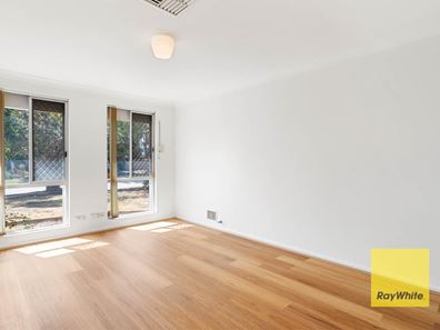 21 Redtingle Road, Camillo WA 6111