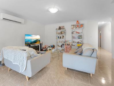 3/81 Ivanhoe St, Morley WA 6062