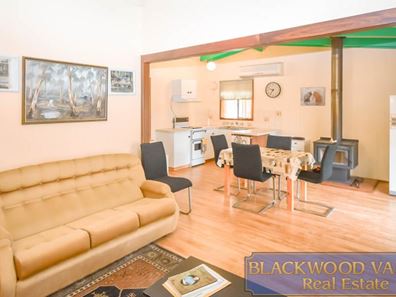77 Shepherdson Road, Wilga WA 6243