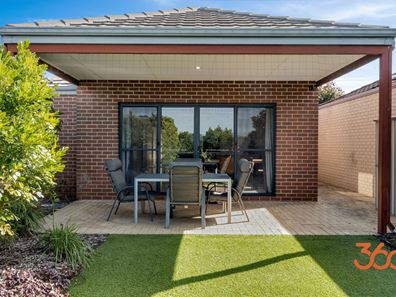 10/1 Tolj Loop, Aveley WA 6069