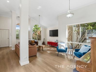 3 Kirra Court, Hillarys WA 6025