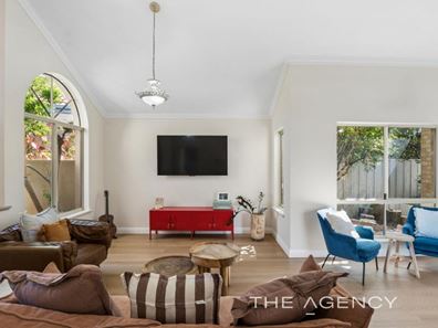 3 Kirra Court, Hillarys WA 6025