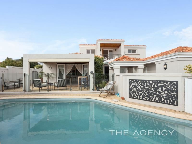 10 Akera Close, Hillarys