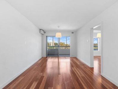 39/143 Onslow Road, Shenton Park WA 6008