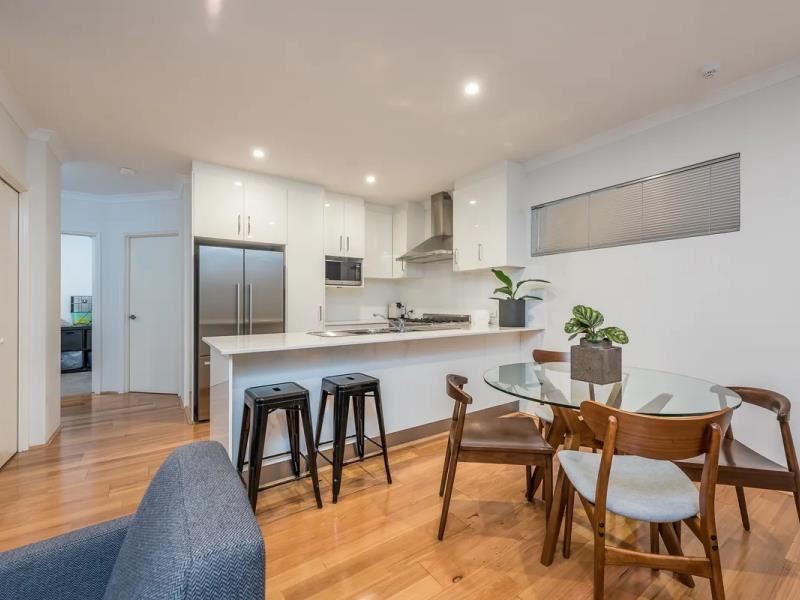 2/154 Edward Street, Osborne Park WA 6017