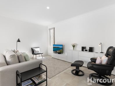 11 Venulosa Avenue, Halls Head WA 6210