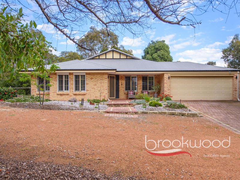 5 Hobbit Glade, Mundaring WA 6073