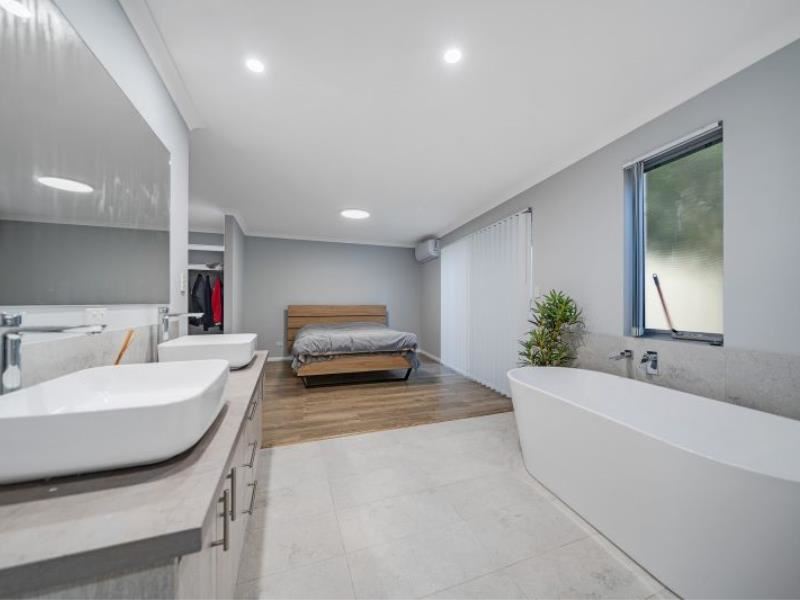 6A Manito Court, Joondalup WA 6027