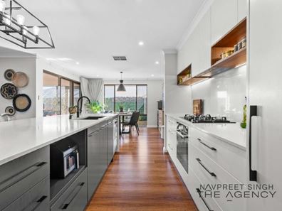 14 Rushbrooke Drive, Wellard WA 6170